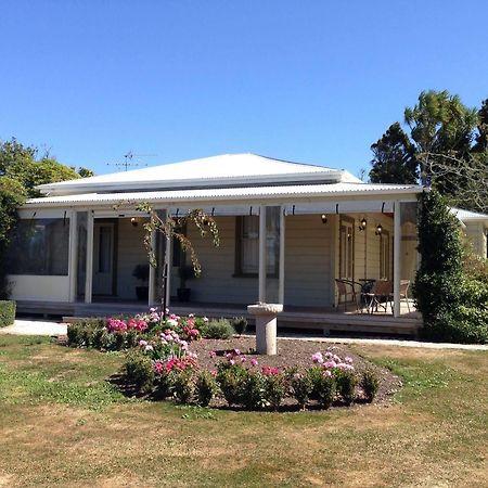Tairoa Lodge & Cottage Hawera Dış mekan fotoğraf