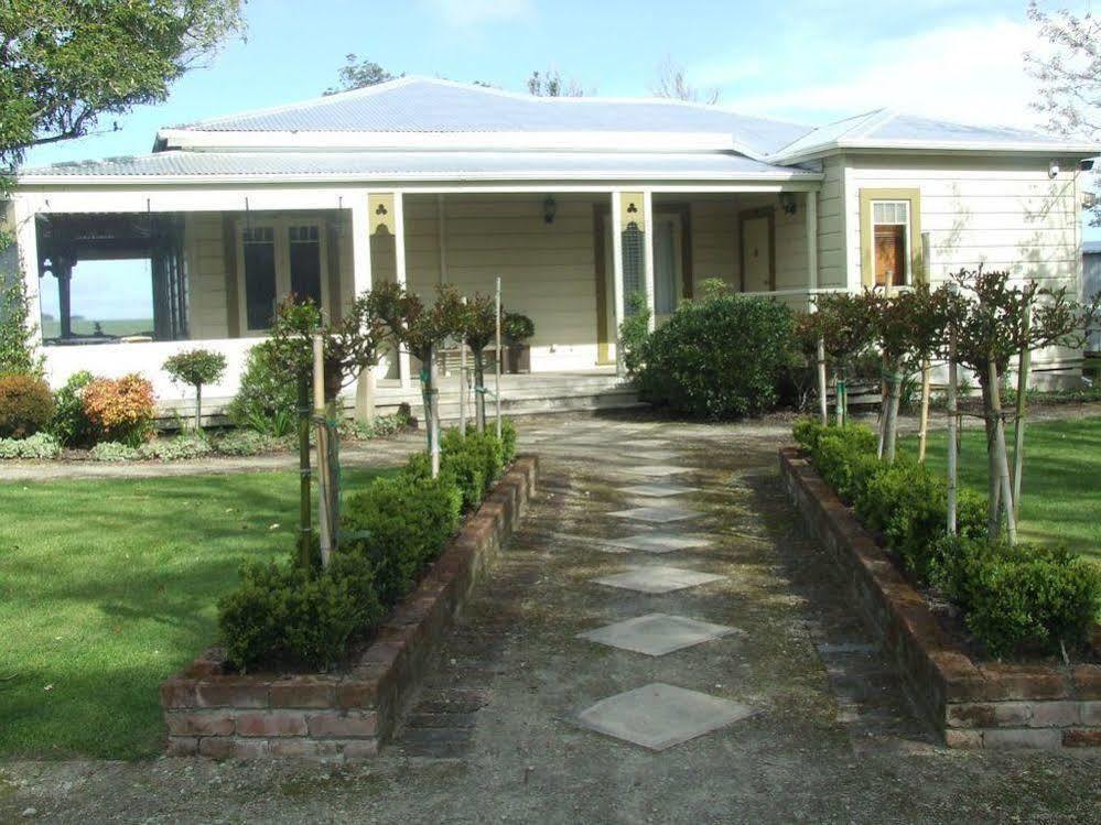 Tairoa Lodge & Cottage Hawera Dış mekan fotoğraf